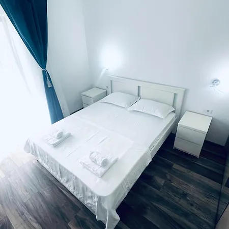 Amely Mamaia Nord 17 Năvodari